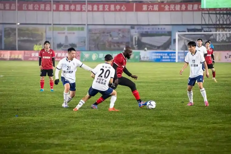 土耳其超级联赛：开塞利体育 VS 伊斯坦布尔体育